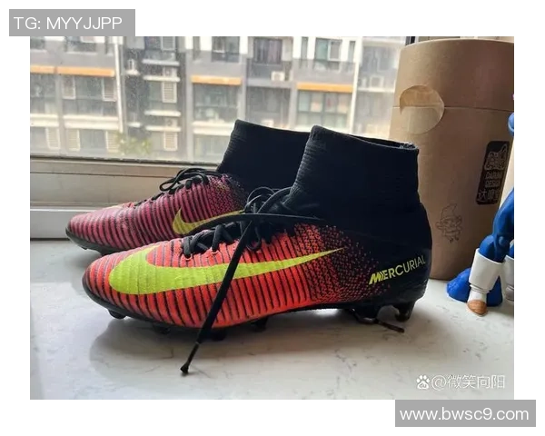 球星定制足球鞋设计风格大汇总与鞋款展示