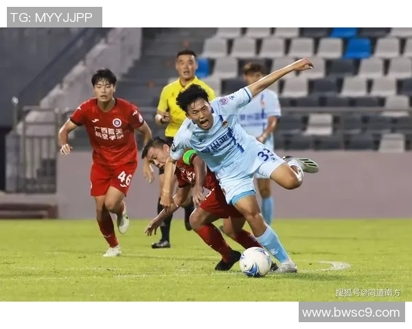 足球传奇退役后刀疤成象征见证球员坚持与拼搏精神 足球传奇退役后刀疤成象征见证球员坚持与拼搏精神